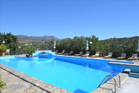 450m² Hotel en Agios Nikolaos, Greece No. 58802 2