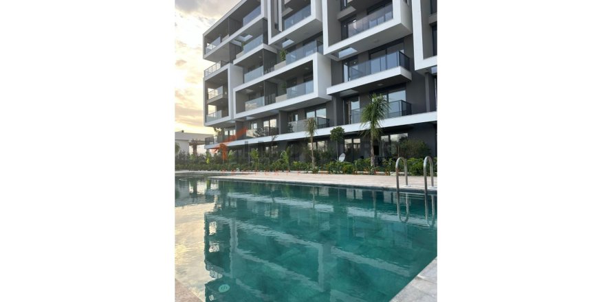 2+1 Apartment en Aksu, Turkey No. 22323