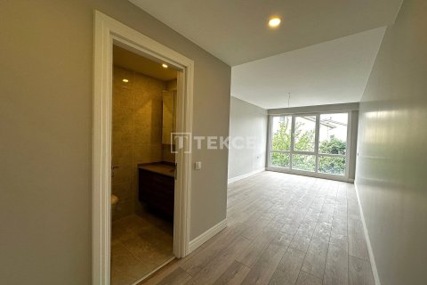 2+1 Apartment in Istanbul, Turkey No. 11282 8