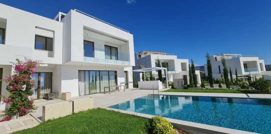 5 bedrooms Villa in Pegeia, Cyprus No. 62998