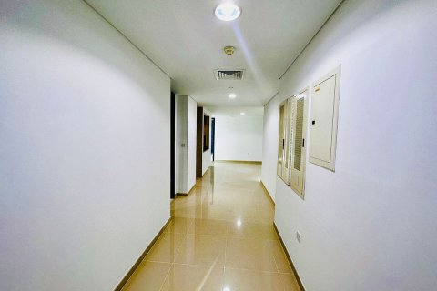 2 bedrooms Apartment in Al Reem Island, UAE No. 9190 7