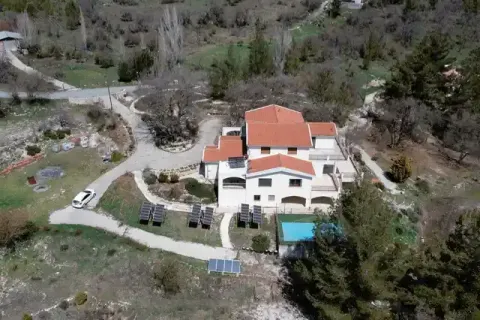 5 bedrooms Villa in Pera Pedi, Cyprus No. 29999 1