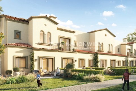 3 bedrooms Townhouse in Abu Dhabi, UAE No. 75413 8