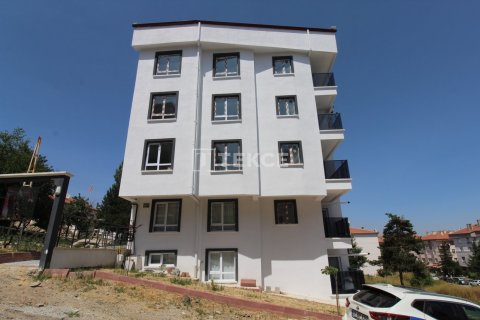 3+1 Apartment en Ankara, Turkey No. 75894 4