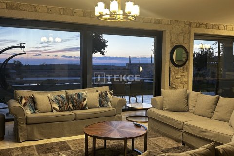 6+1 Villa à Cesme, Turkey No. 75896 13