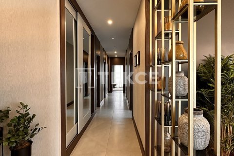 2+1 Apartment in Beylikduezue, Turkey No. 17595 17