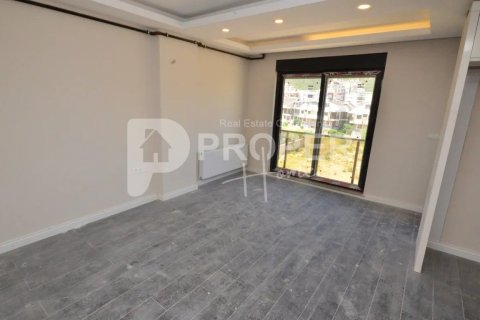 3 rooms Appartement à Konyaalti, Turkey No. 21815 21