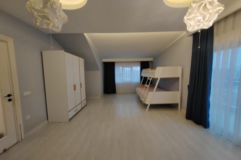 5 rooms Apartment in Oba, Turkey No. 21618 21