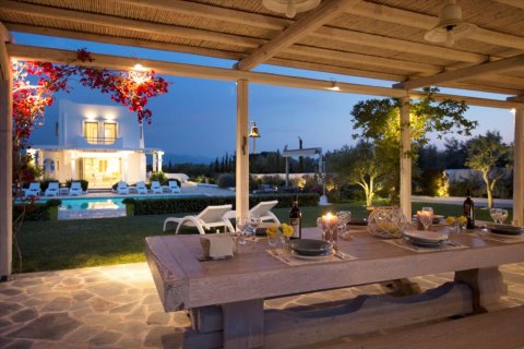 500m² Villa en Loutraki, Greece No. 60075 17