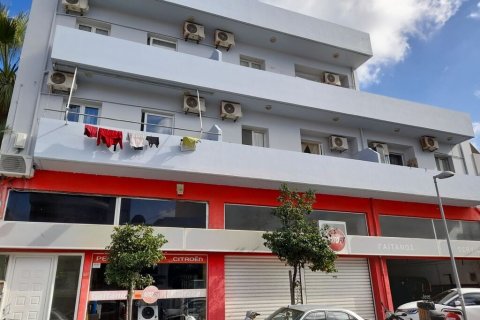 335m² Business in Nea Alikarnassos, Greece No. 54952 1