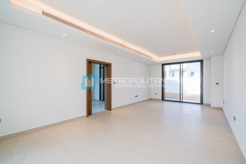 4 dormitorios Villa en  Yas Island, UAE No. 4780 5