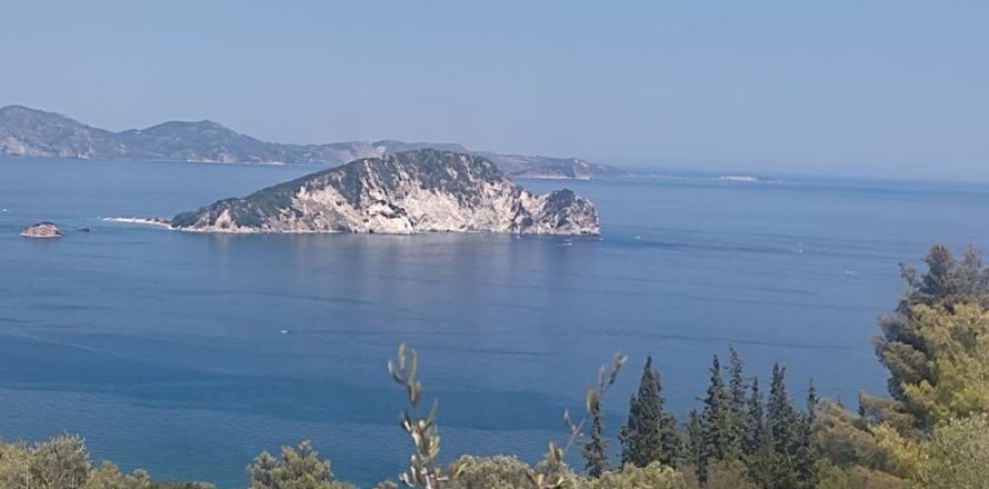 Land en Zakynthos, Greece No. 24606