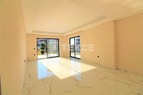 2+1 Apartment in Alanya, Turkey No. 10990 26