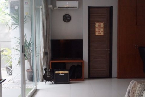 4 bedrooms House in Seminyak, Indonesia No. 23106 7