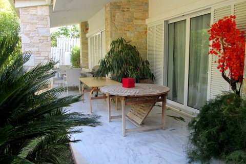 5 bedrooms House in Glyfada, Greece No. 59823 5