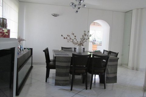 5 dormitorios House en Glyfada, Greece No. 59823 8