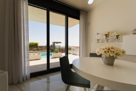 160m² Villa en Campoamor, Spain No. 27671 16