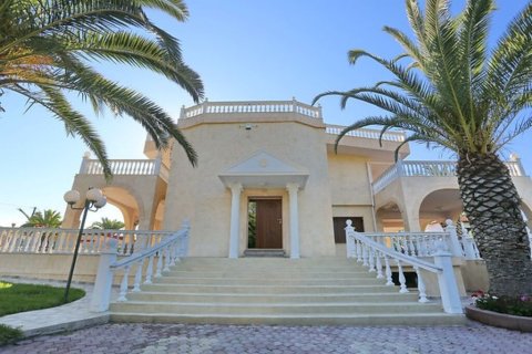 300m² Villa in Chalkidiki, Greece No. 60695 2