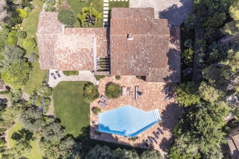 5 bedrooms Villa in Mougins, France No. 69128 16