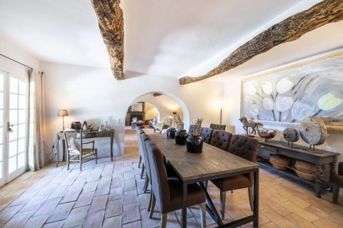 5 chambres Villa à Châteauneuf-Grasse, France No. 69054 13