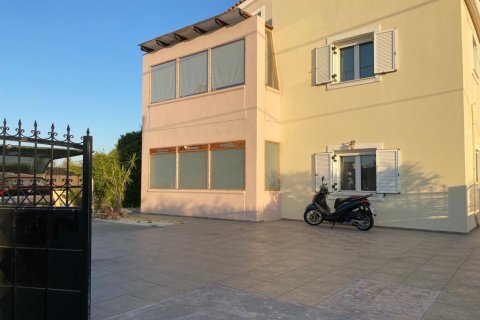 400m² Business in Chania, Greece No. 55325 14