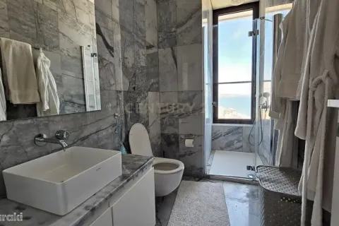 2 bedrooms Apartment in Germasogeia, Cyprus No. 34950 7