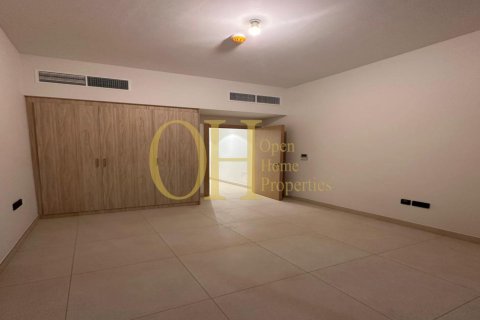 3 bedrooms Townhouse in Al Salam Street, UAE No. 9195 5