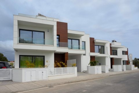 4 dormitorios Townhouse en Limassol, Cyprus No. 50770 1