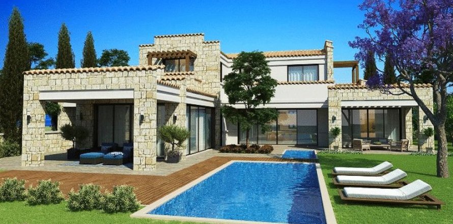 3 bedrooms Villa in Kouklia, Cyprus No. 37018