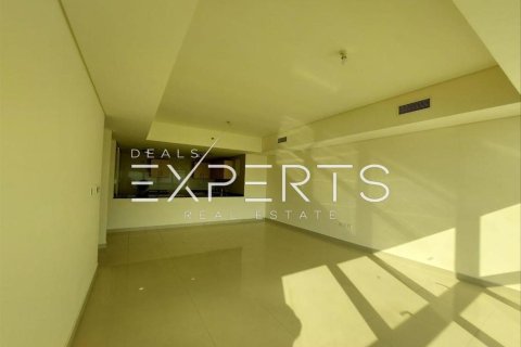 1 bedroom Apartment in Al Reem Island, UAE No. 9698 9