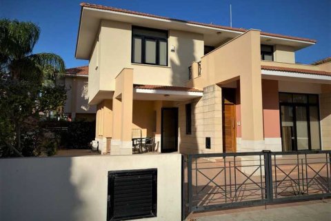 4 dormitorios Villa en Pyla, Cyprus No. 31495 10