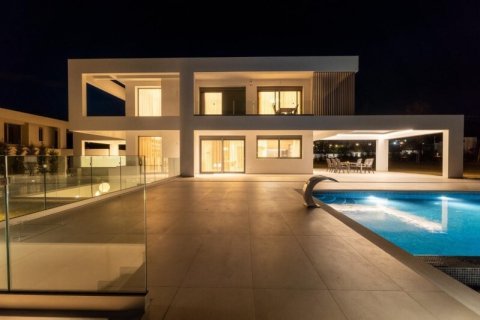 3 bedrooms Villa in Panorama, Greece No. 55331 2