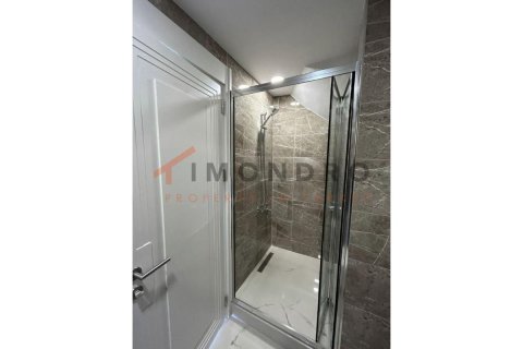 3+1 Apartment in Fatih, Turkey No. 21387 16