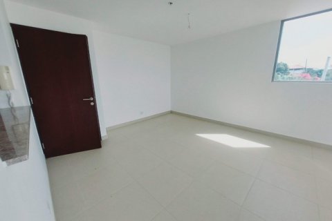 3 dormitorios Apartment en Panamá, Panama No. 70603 20