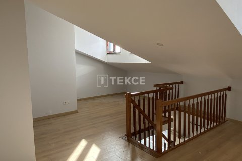 2+1 Penthouse à Istanbul, Turkey No. 17599 6