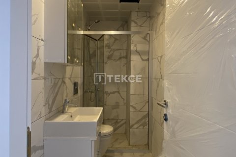 2+1 Penthouse en Istanbul, Turkey No. 17599 14