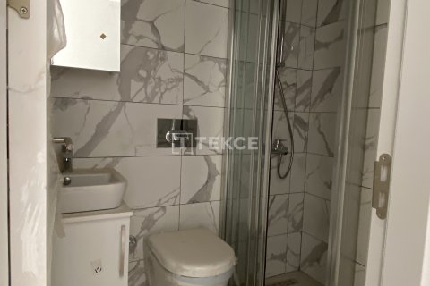 2+1 Penthouse en Istanbul, Turkey No. 17599 13