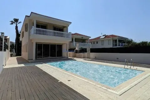 5 bedrooms House in Protaras, Cyprus No. 31931 3