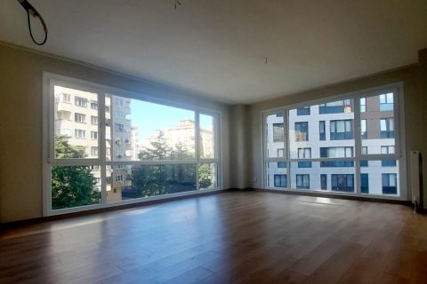 3+1 Apartment in Istanbul, Turkey No. 14811 2