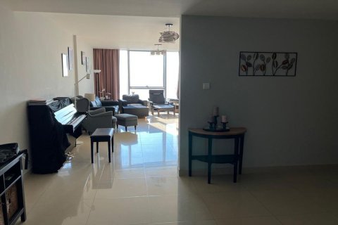 2 dormitorios Apartment en Shams Abu Dhabi, UAE No. 6045 4