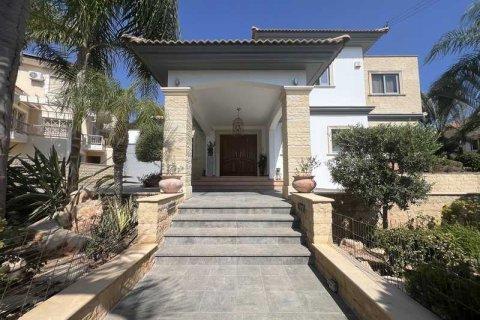 4 dormitorios House en Agios Tychonas, Cyprus No. 63196 9