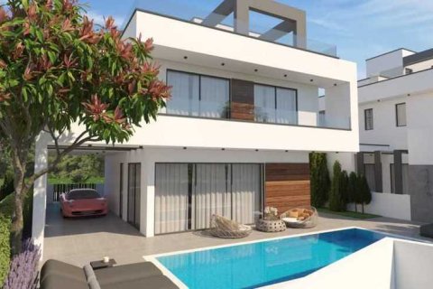 3 bedrooms Villa in Famagusta, Cyprus No. 42897 1