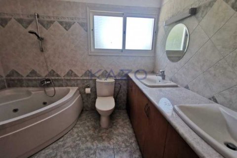 5 dormitorios House en Germasogeia, Cyprus No. 63414 10