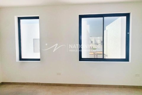 2 bedrooms Apartment in Al Ghadeer, UAE No. 3743 10