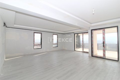 3+1 Apartment in Bursa, Turkey No. 11313 30