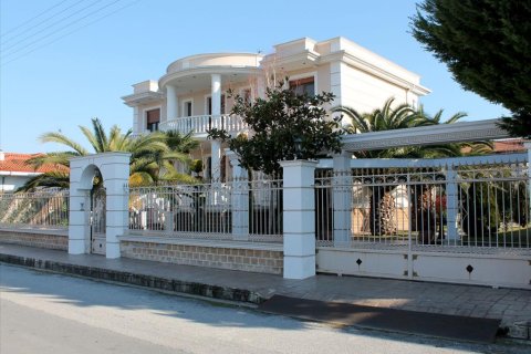 4 bedrooms Villa in Katerini, Greece No. 58944 1