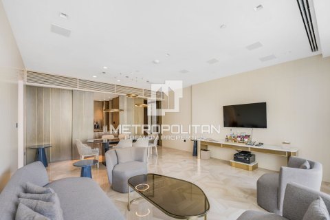 Квартира с 2 спальнями в FIVE Palm Jumeirah, ОАЭ №7688 16