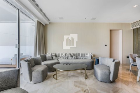 Квартира с 2 спальнями в FIVE Palm Jumeirah, ОАЭ №7688 9