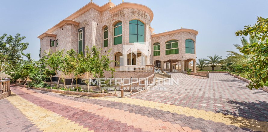 8 bedrooms Villa in Ras Al Khaimah, UAE No. 7690