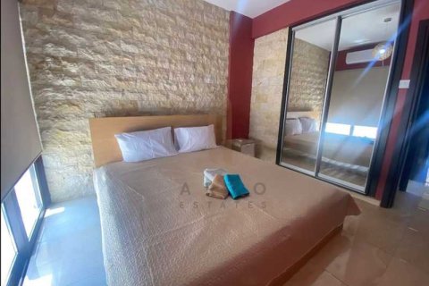 3 bedrooms Apartment in Kato Polemidia, Cyprus No. 76321 8